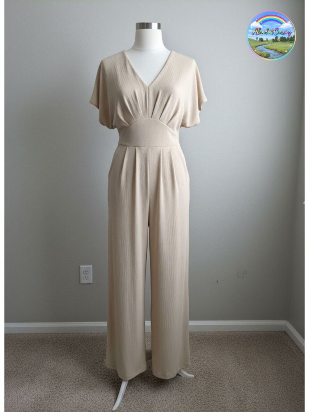 CUPSHE One Piece Wide Leg Jumpsuit V-Neck Batwing Sleeve Lightweight